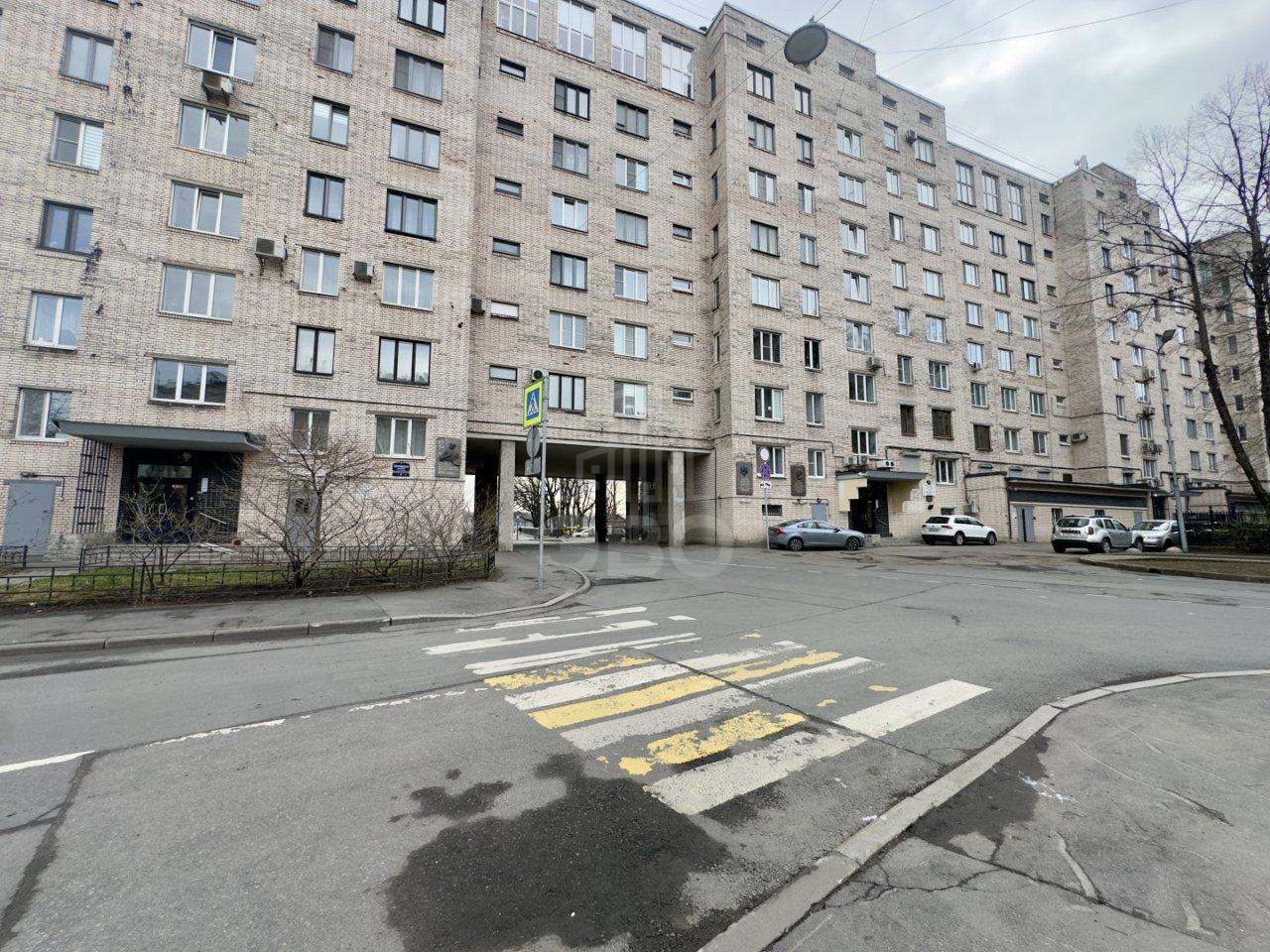 двухкомнатная квартира в Санкт-Петербурге по адресу: Петровская наб., 4