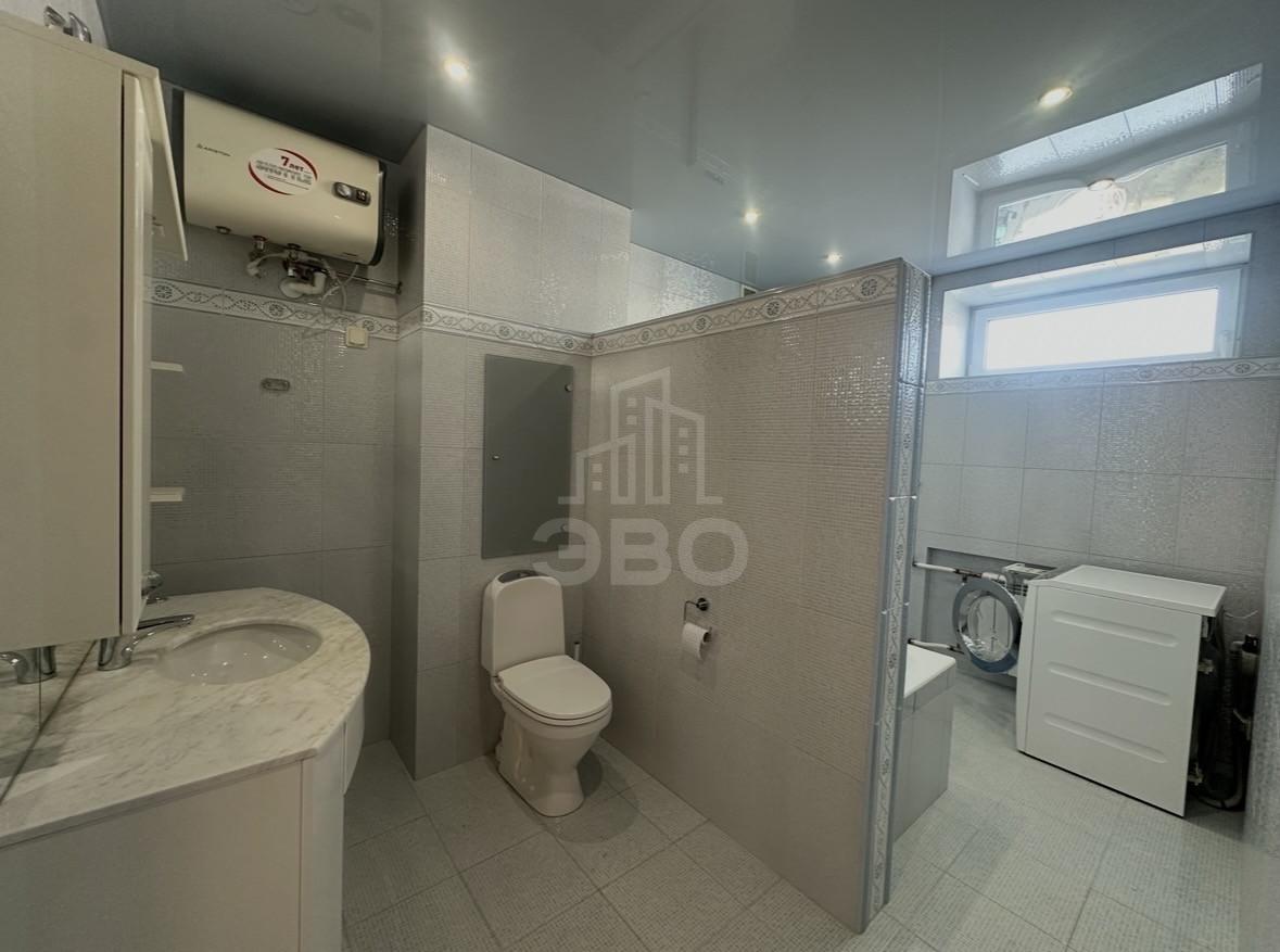 двухкомнатная квартира в Санкт-Петербурге по адресу: Петровская наб., 4