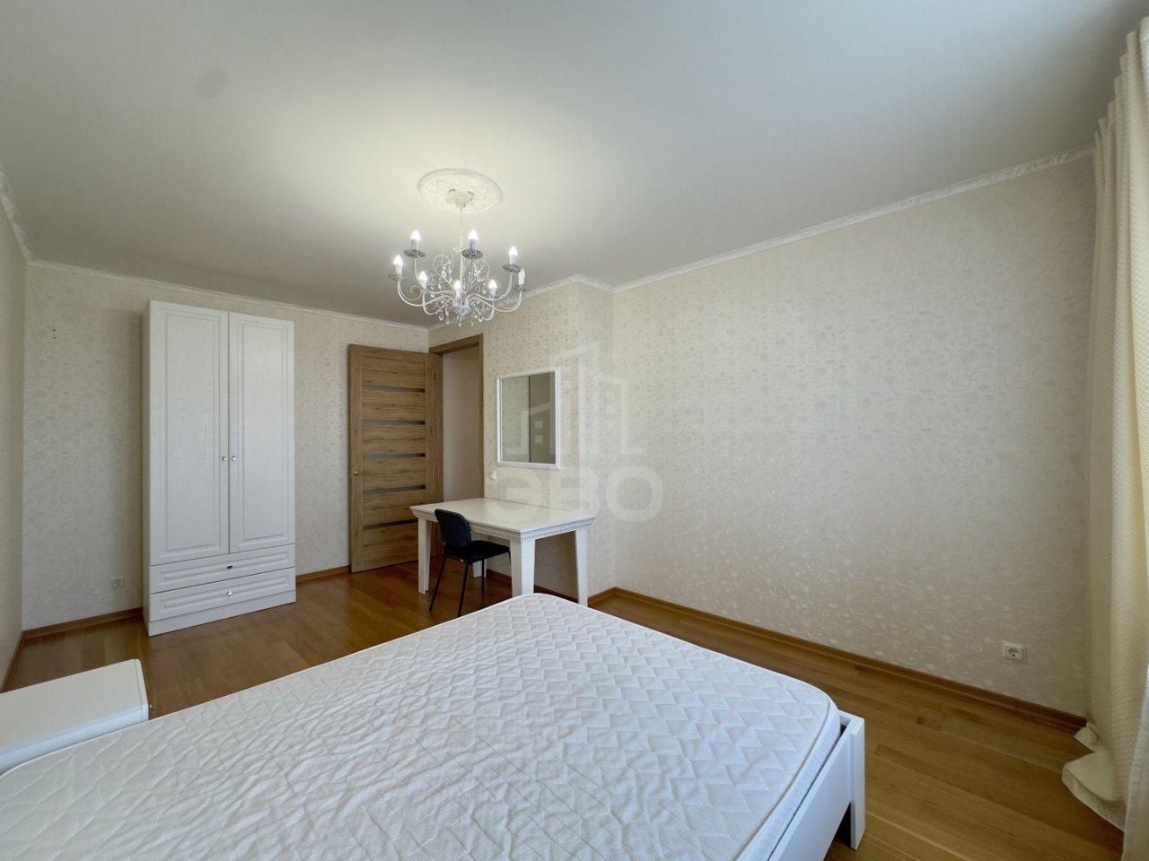 двухкомнатная квартира в Санкт-Петербурге по адресу: Петровская наб., 4