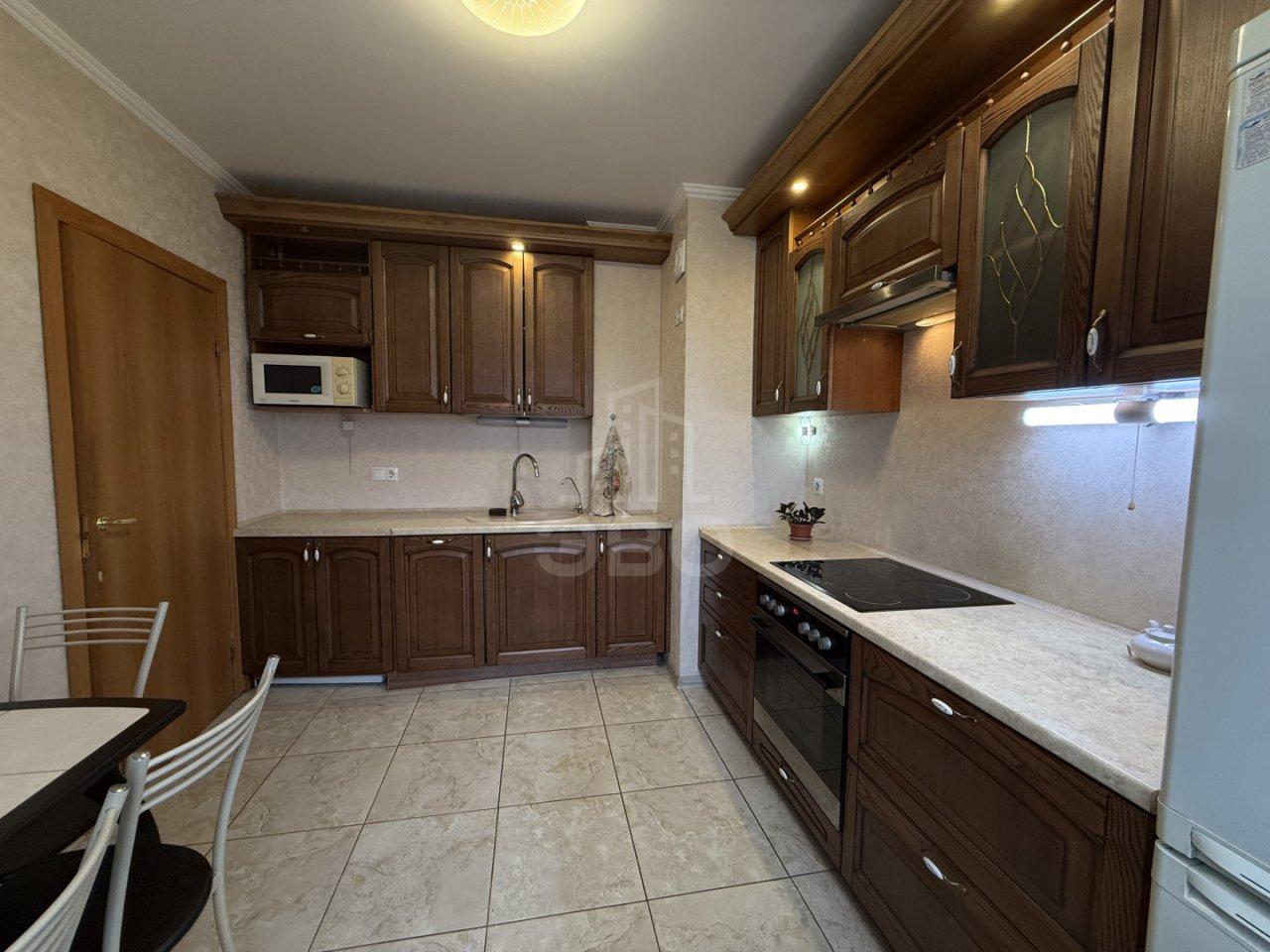 однокомнатная квартира в Санкт-Петербурге по адресу: Фёдора Абрамова ул., 21, к 3