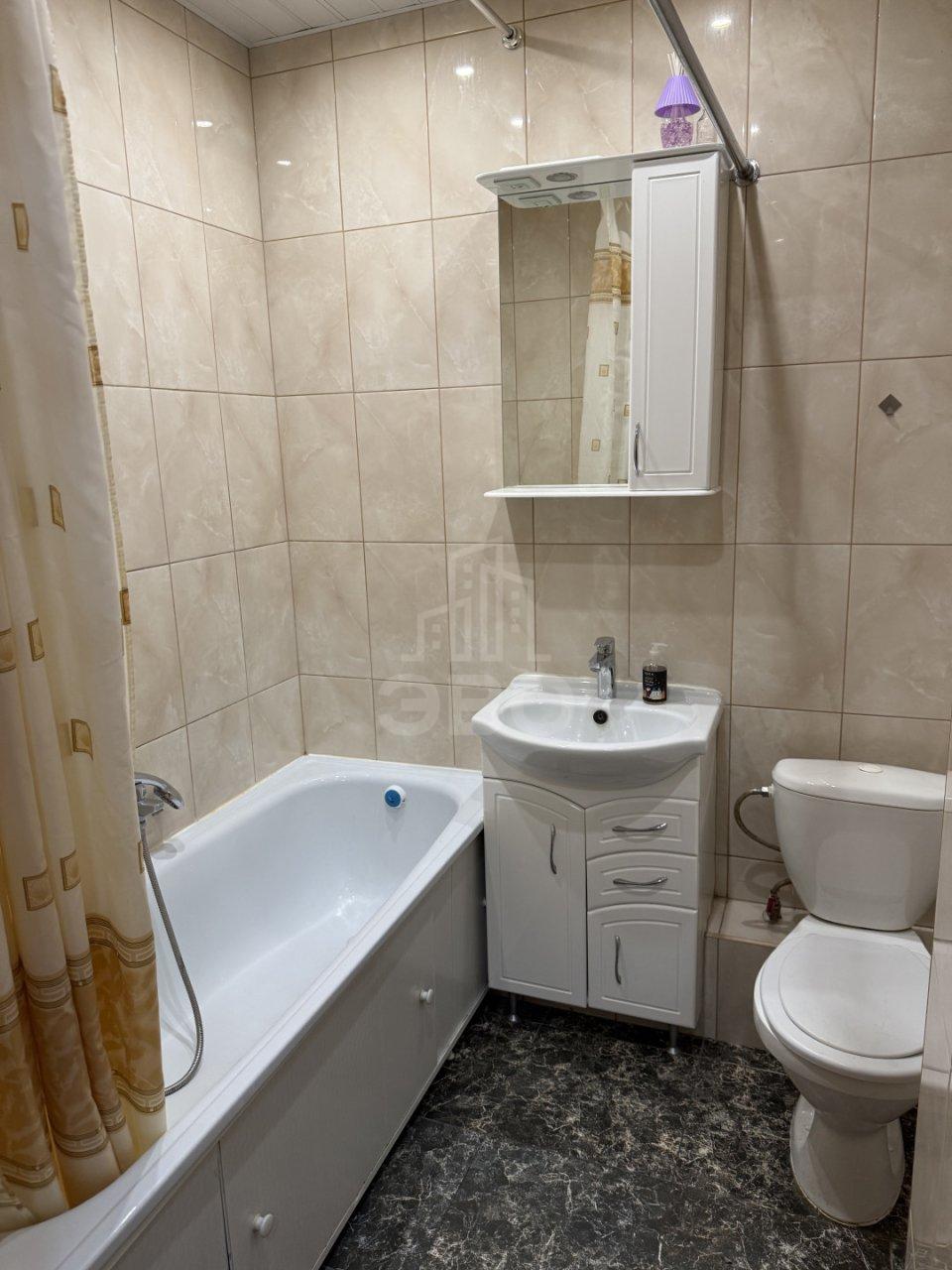 однокомнатная квартира в Санкт-Петербурге по адресу: Фёдора Абрамова ул., 21, к 3