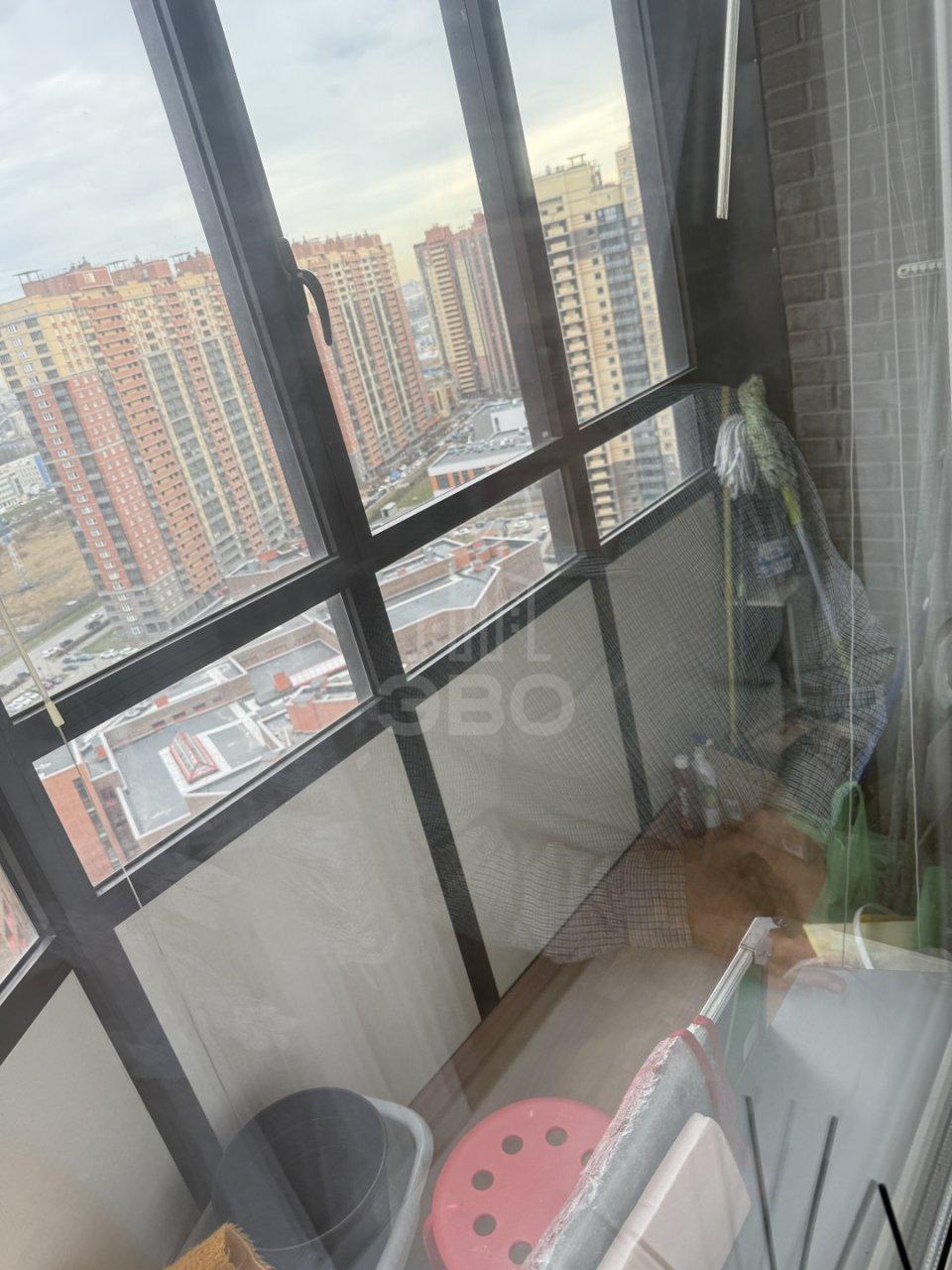 однокомнатная квартира в Санкт-Петербурге по адресу: Фёдора Абрамова ул., 21, к 3