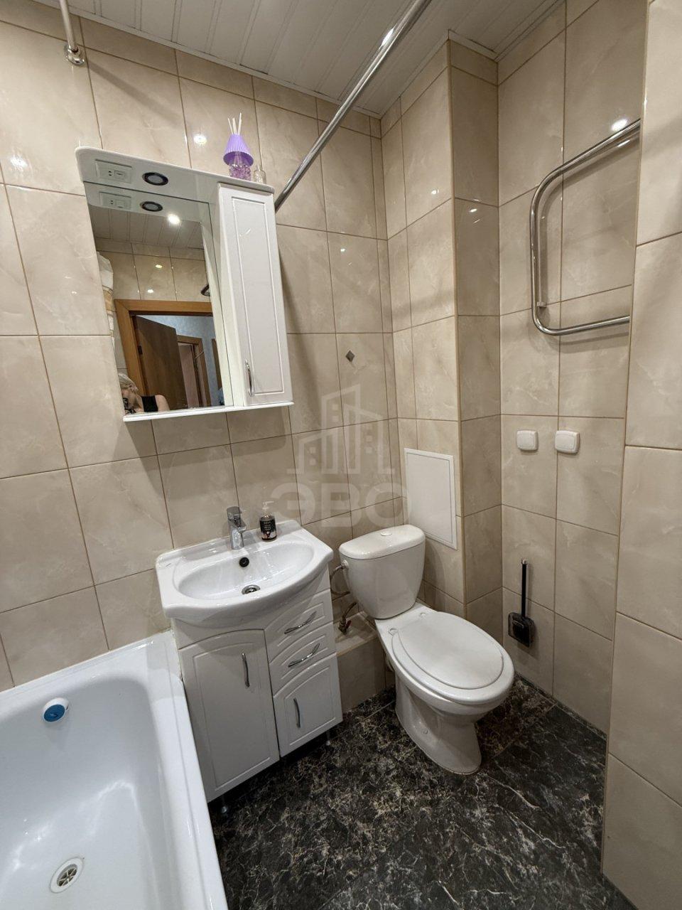 однокомнатная квартира в Санкт-Петербурге по адресу: Фёдора Абрамова ул., 21, к 3