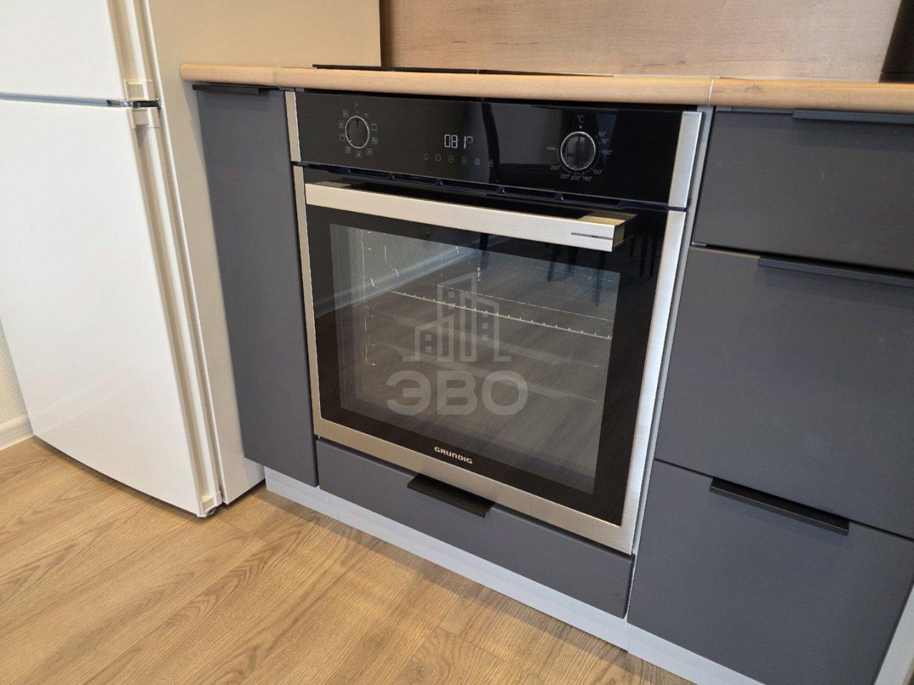 двухкомнатная квартира в Ленинградской области по адресу: Голландская ул., 14, к 1