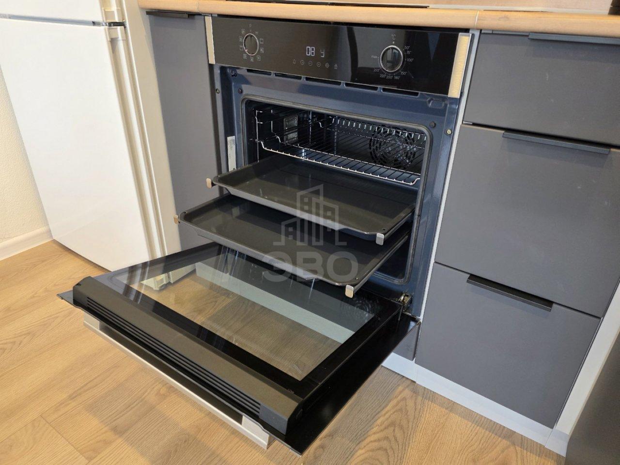 двухкомнатная квартира в Ленинградской области по адресу: Голландская ул., 14, к 1