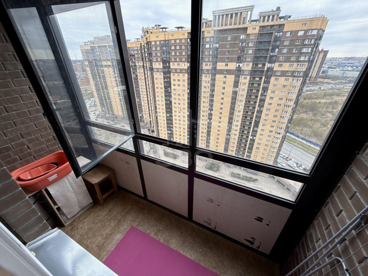 однокомнатная квартира в Санкт-Петербурге по адресу: Фёдора Абрамова ул., 8