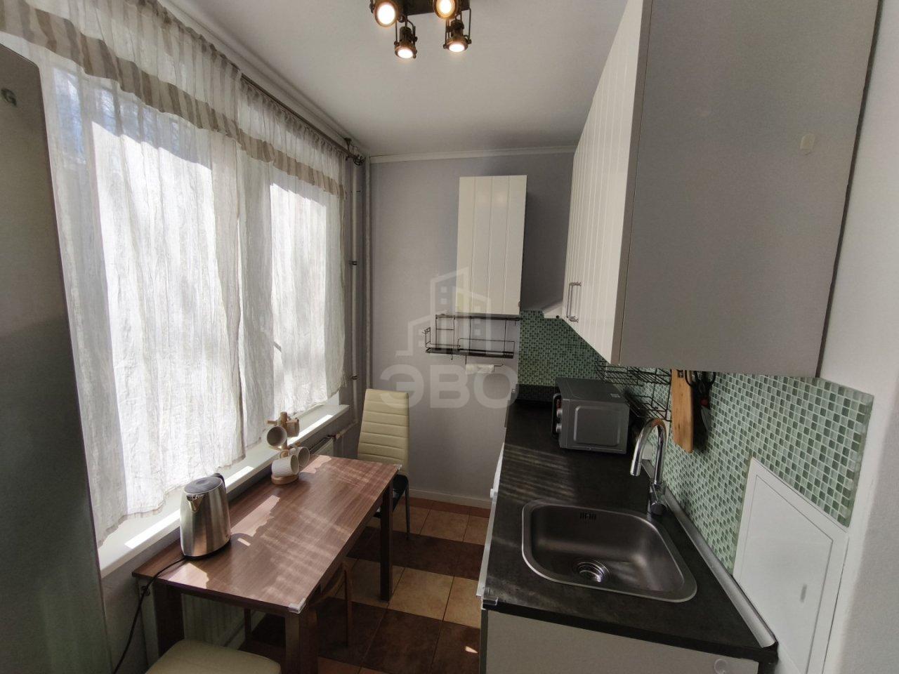 двухкомнатная квартира в Санкт-Петербурге по адресу: Тельмана ул., 52