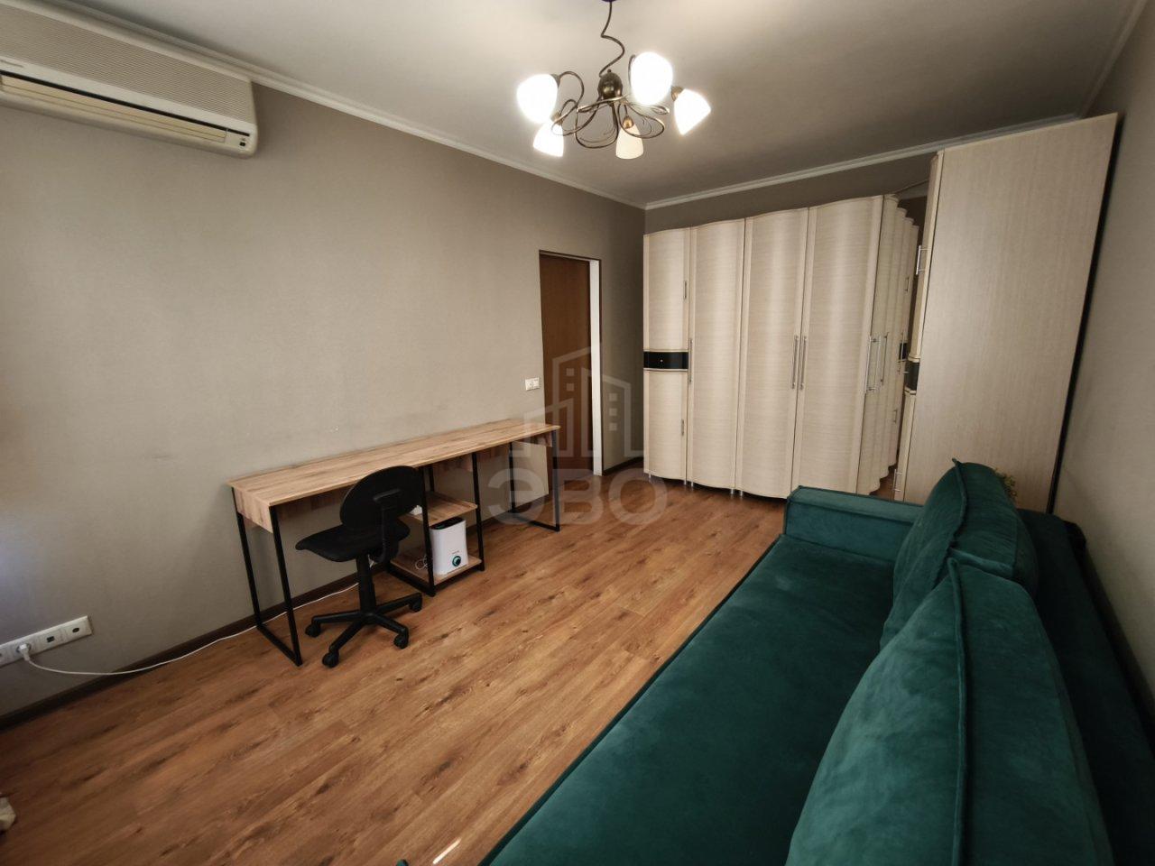 двухкомнатная квартира в Санкт-Петербурге по адресу: Тельмана ул., 52