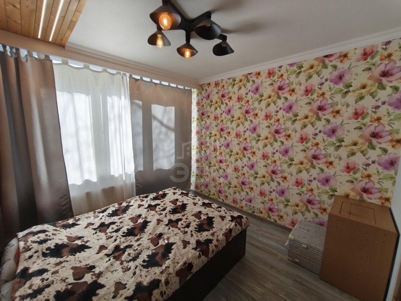 двухкомнатная квартира в Санкт-Петербурге по адресу: Тельмана ул., 52