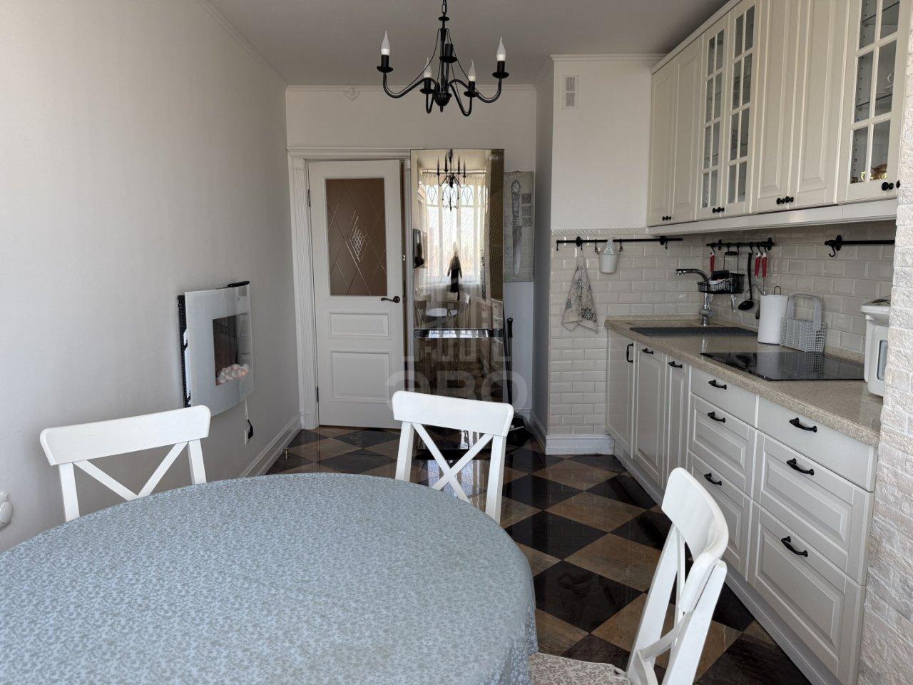 двухкомнатная квартира в Санкт-Петербурге по адресу: Энгельса проспект, 134, к 3