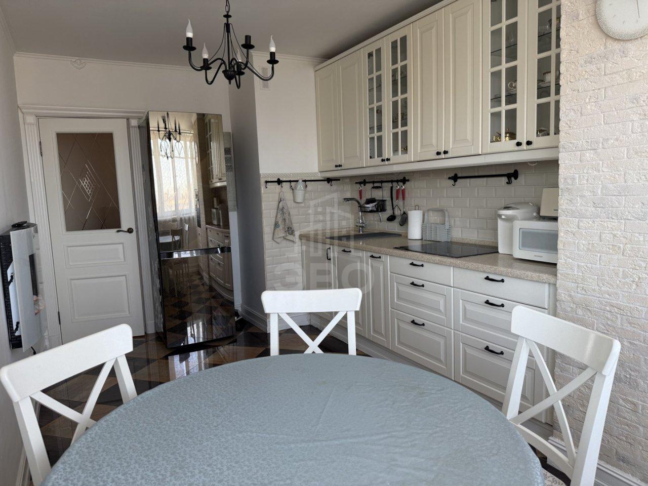 двухкомнатная квартира в Санкт-Петербурге по адресу: Энгельса проспект, 134, к 3