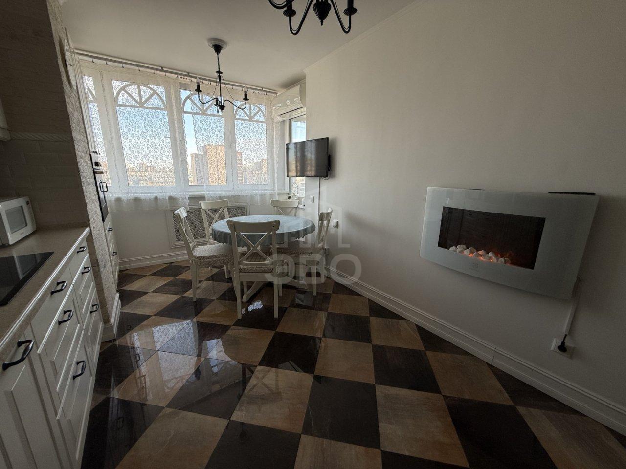 двухкомнатная квартира в Санкт-Петербурге по адресу: Энгельса проспект, 134, к 3