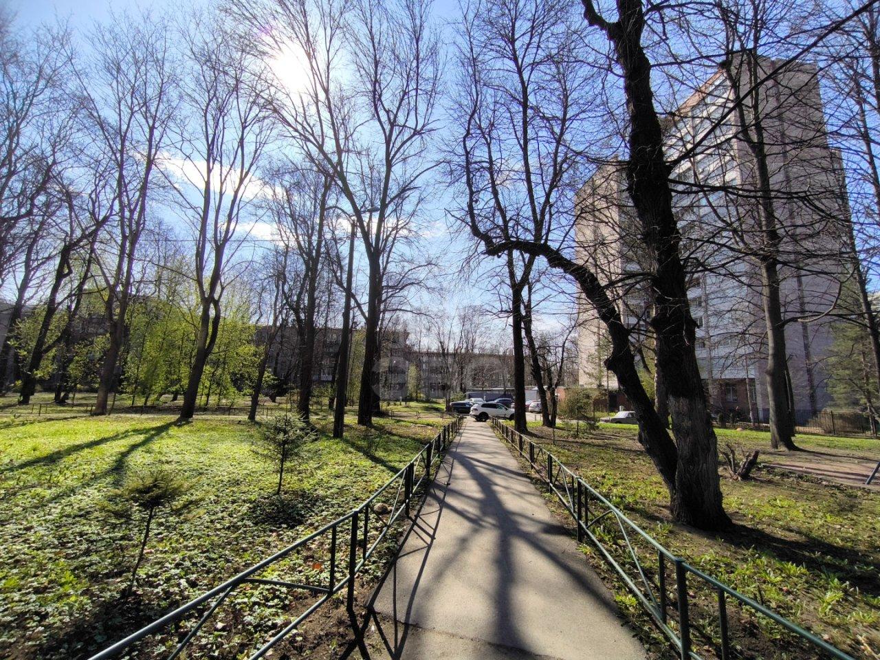 однокомнатная квартира в Санкт-Петербурге по адресу: Пархоменко проспект, 43