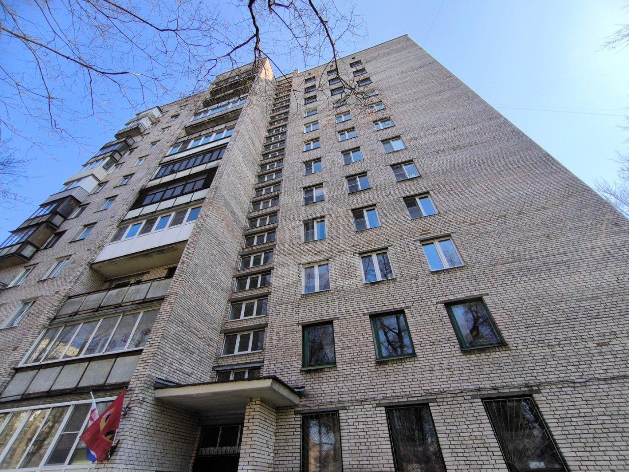 однокомнатная квартира в Санкт-Петербурге по адресу: Пархоменко проспект, 43