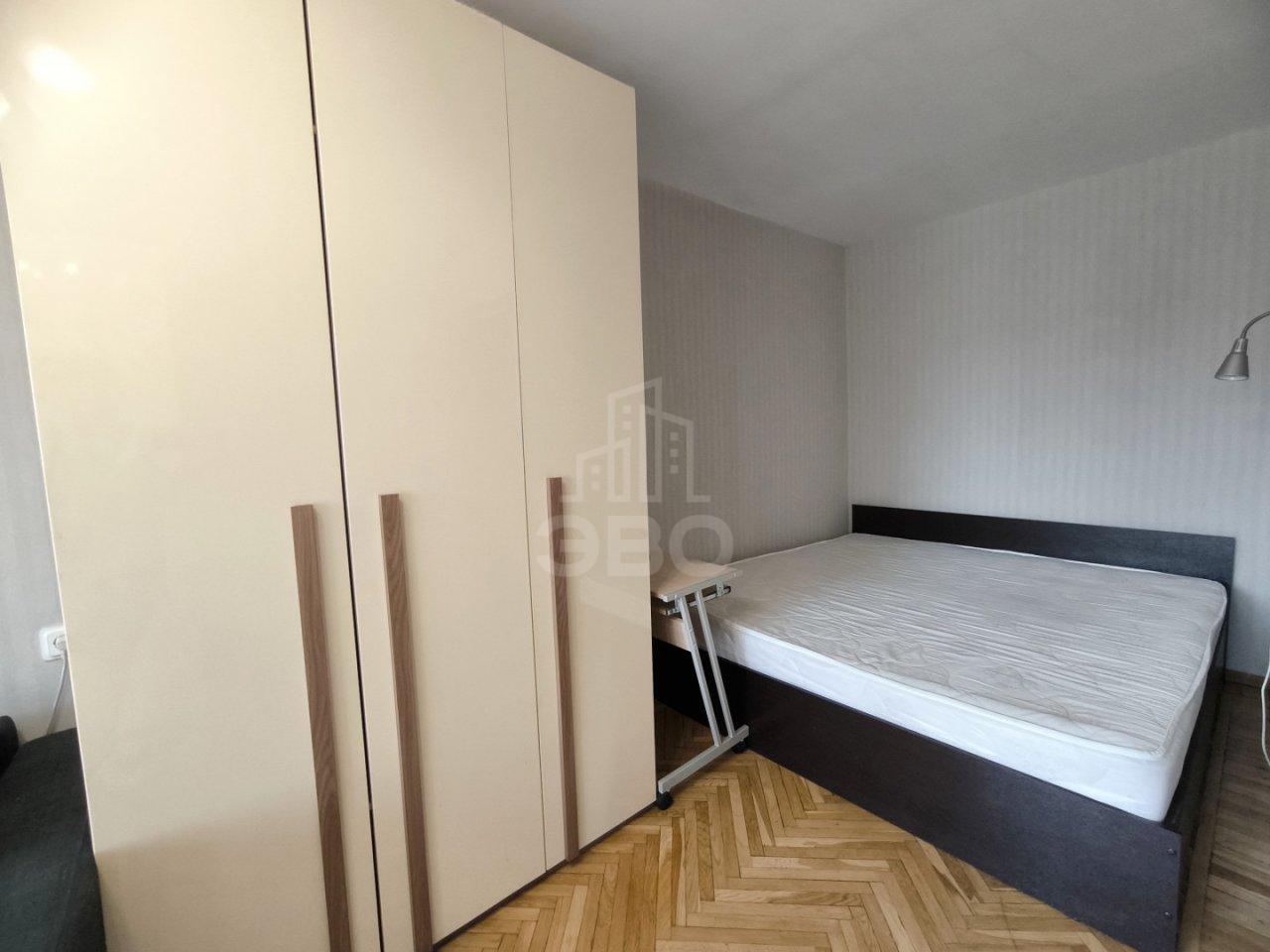 однокомнатная квартира в Санкт-Петербурге по адресу: Пархоменко проспект, 43