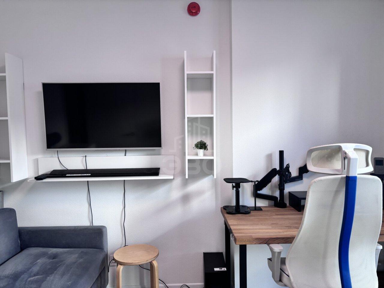 трехкомнатная квартира в Санкт-Петербурге по адресу: Большой Сампсониевский проспект, 69, к 5