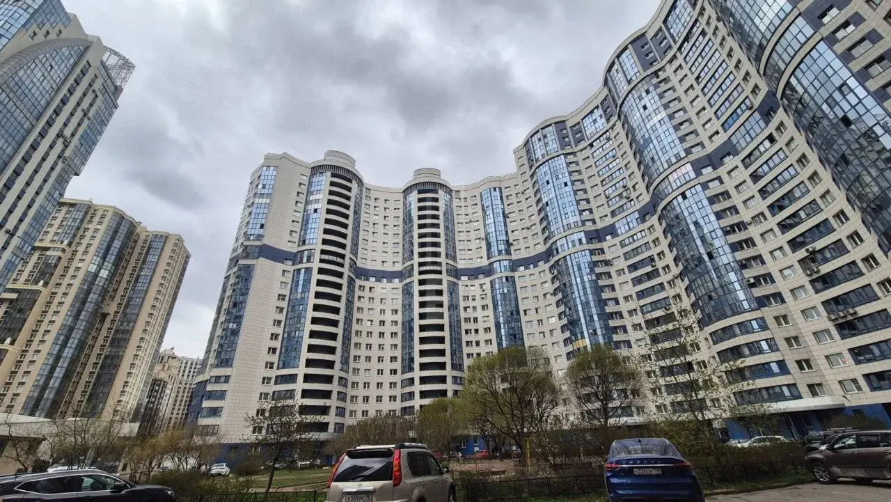 однокомнатная квартира в Санкт-Петербурге по адресу: Космонавтов проспект, 37