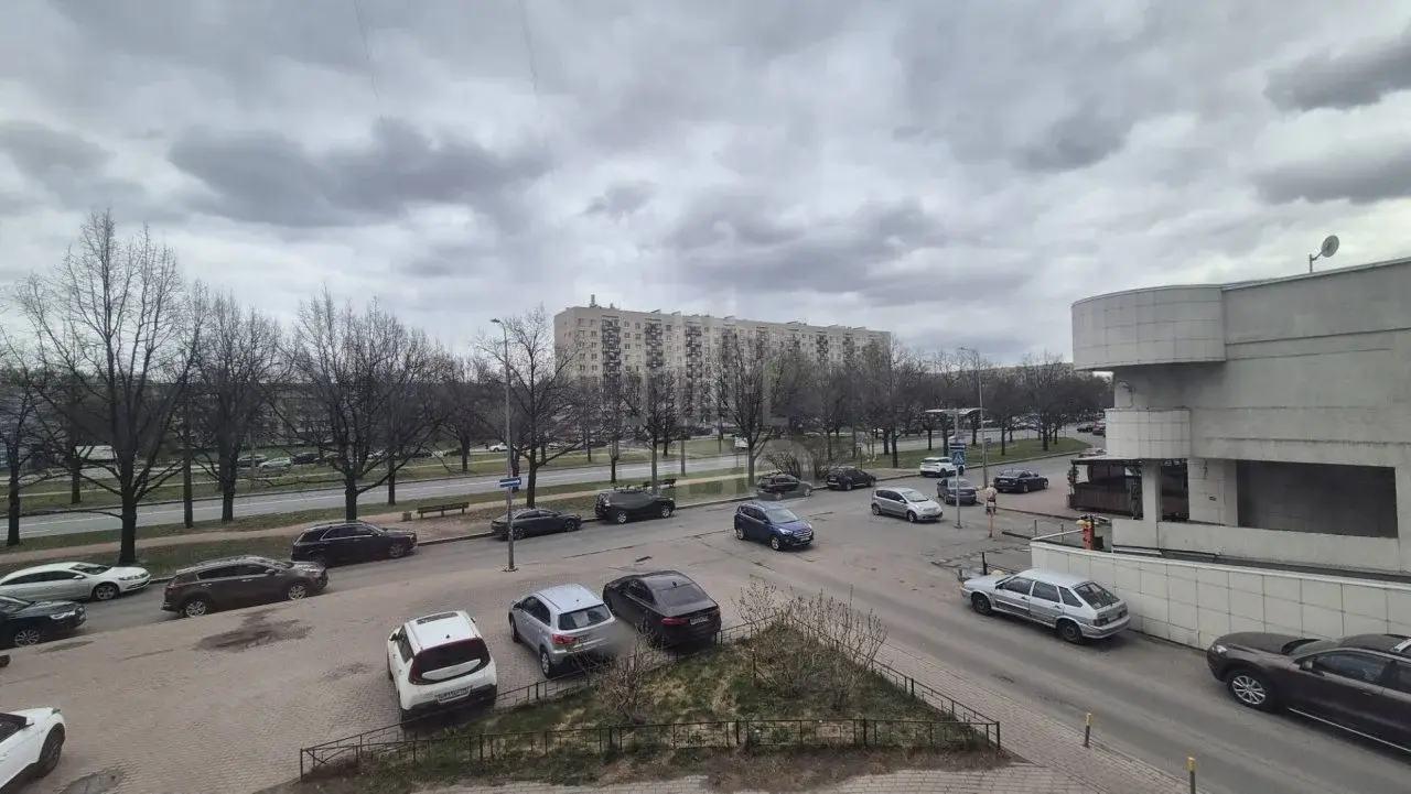 однокомнатная квартира в Санкт-Петербурге по адресу: Космонавтов проспект, 37