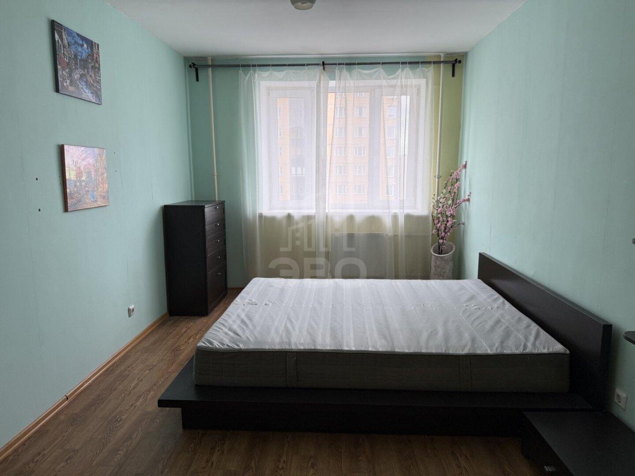 трехкомнатная квартира в Санкт-Петербурге по адресу: Фёдора Абрамова ул., 4