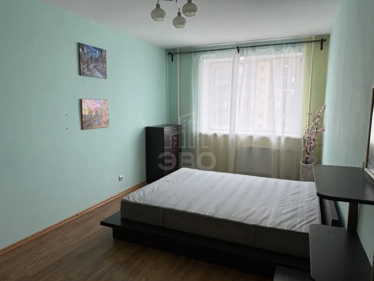 трехкомнатная квартира в Санкт-Петербурге по адресу: Фёдора Абрамова ул., 4