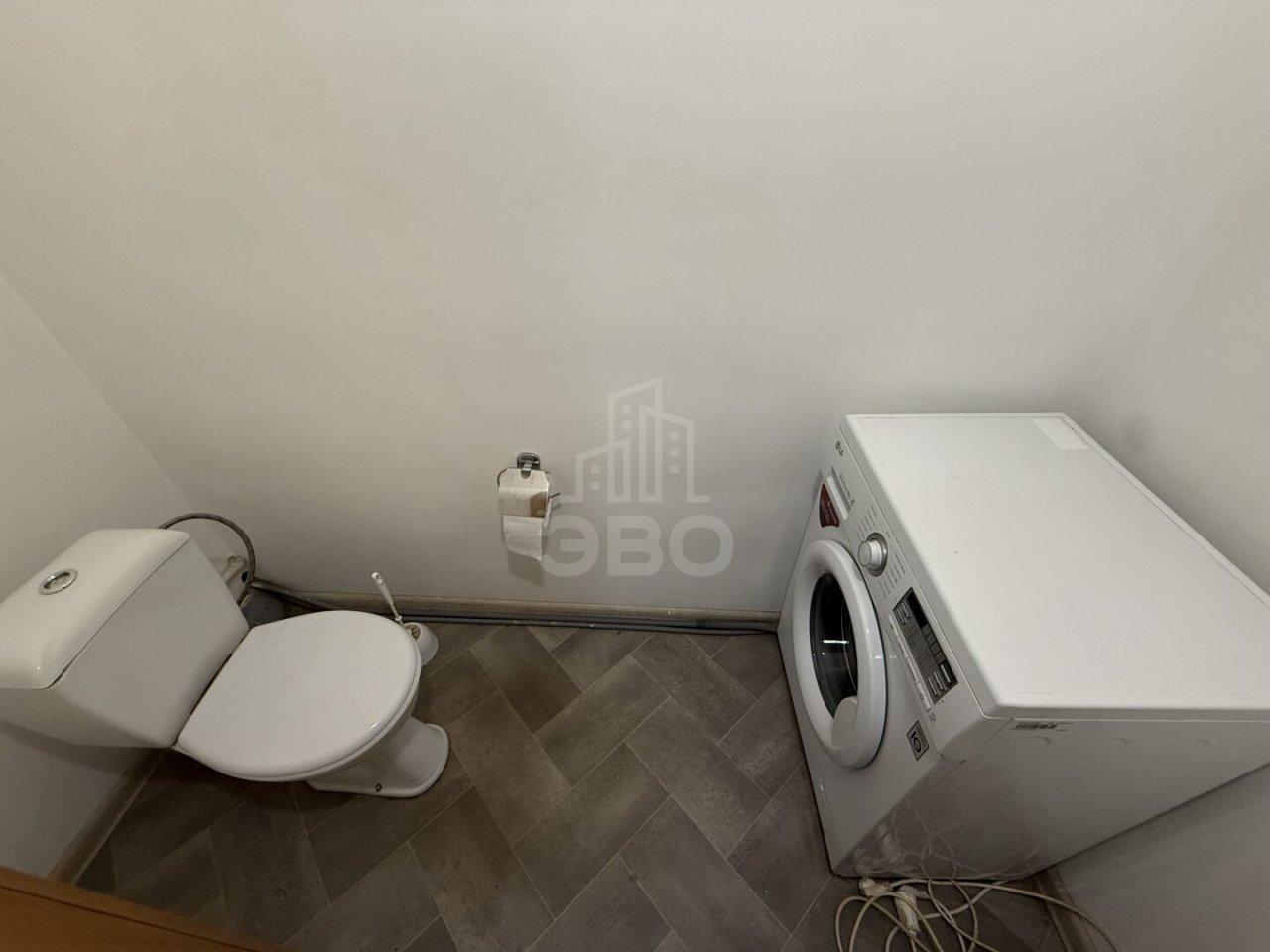 трехкомнатная квартира в Санкт-Петербурге по адресу: Фёдора Абрамова ул., 4