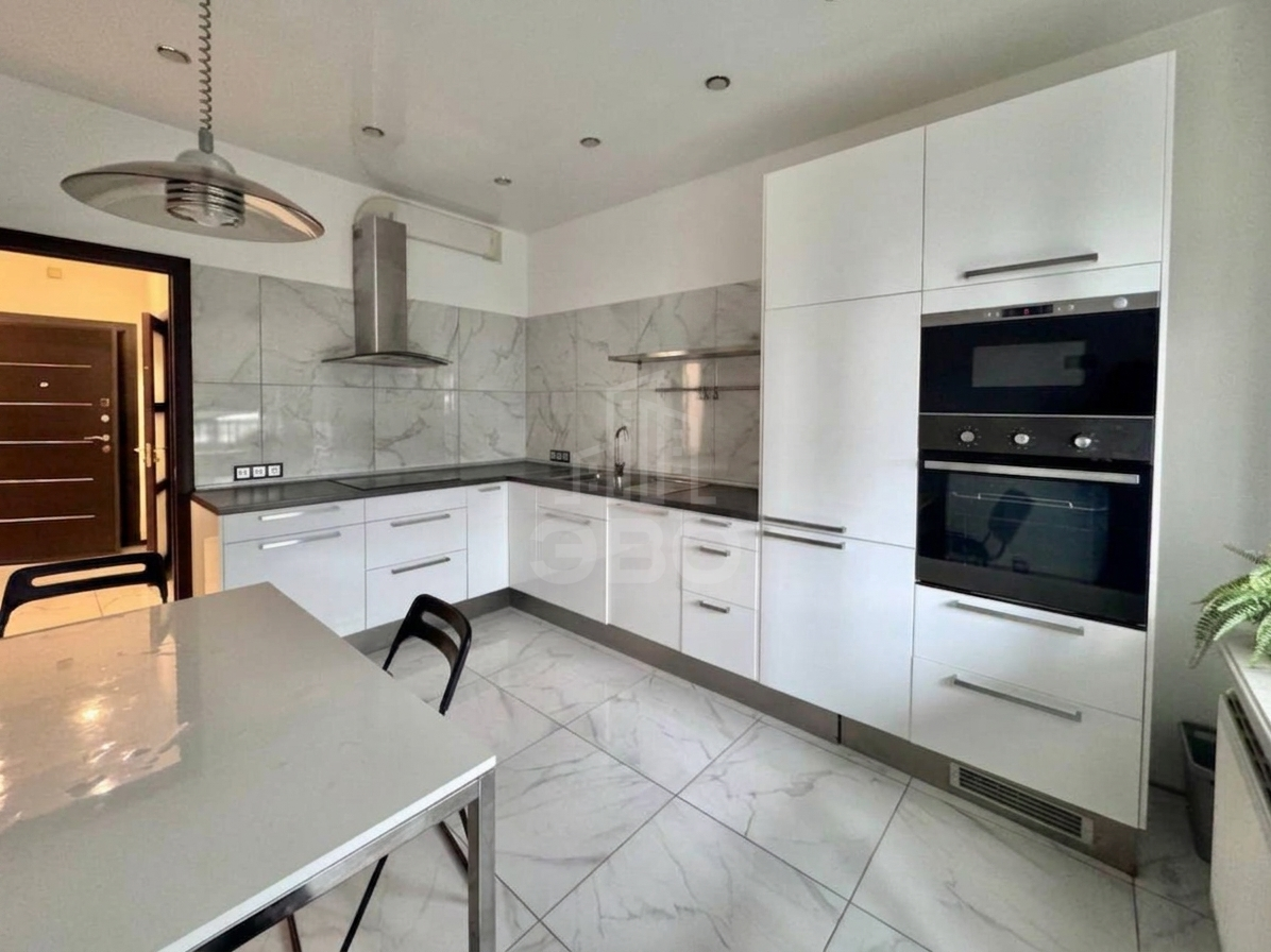 однокомнатная квартира в Санкт-Петербурге по адресу: Петергофское ш., 45