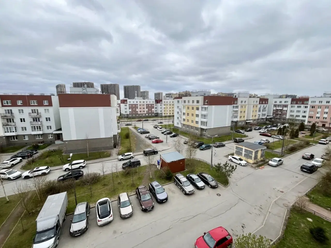 однокомнатная квартира в Санкт-Петербурге по адресу: Юнтоловский проспект, 49, к 7