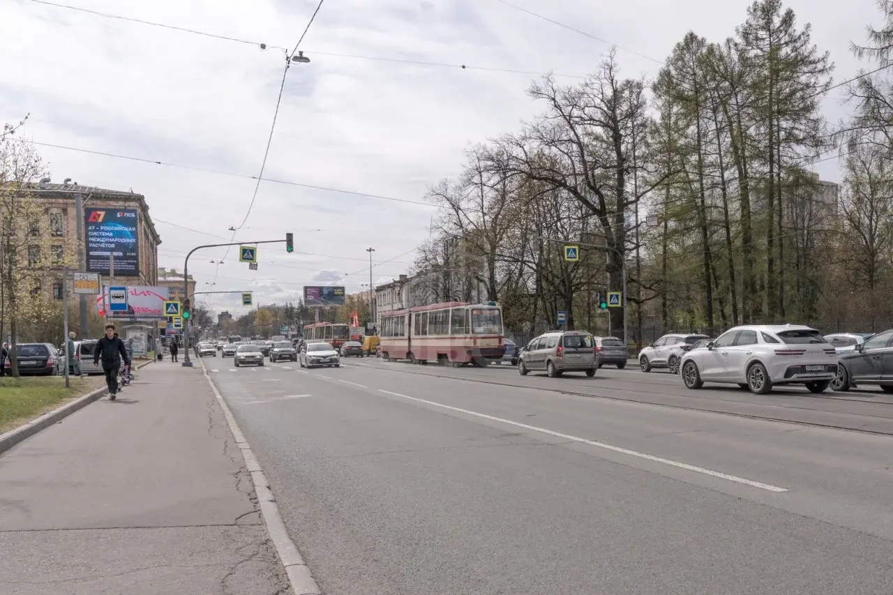 коммерция в Санкт-Петербурге по адресу: Энгельса проспект, 29, строение 1