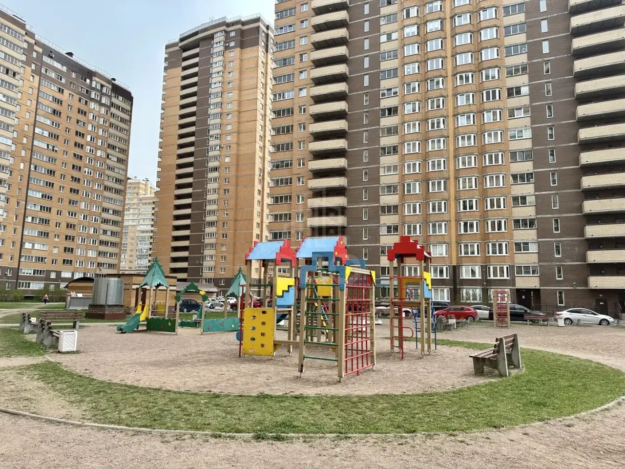 двухкомнатная квартира в Санкт-Петербурге по адресу: Кушелевская дорога., 5, к 3