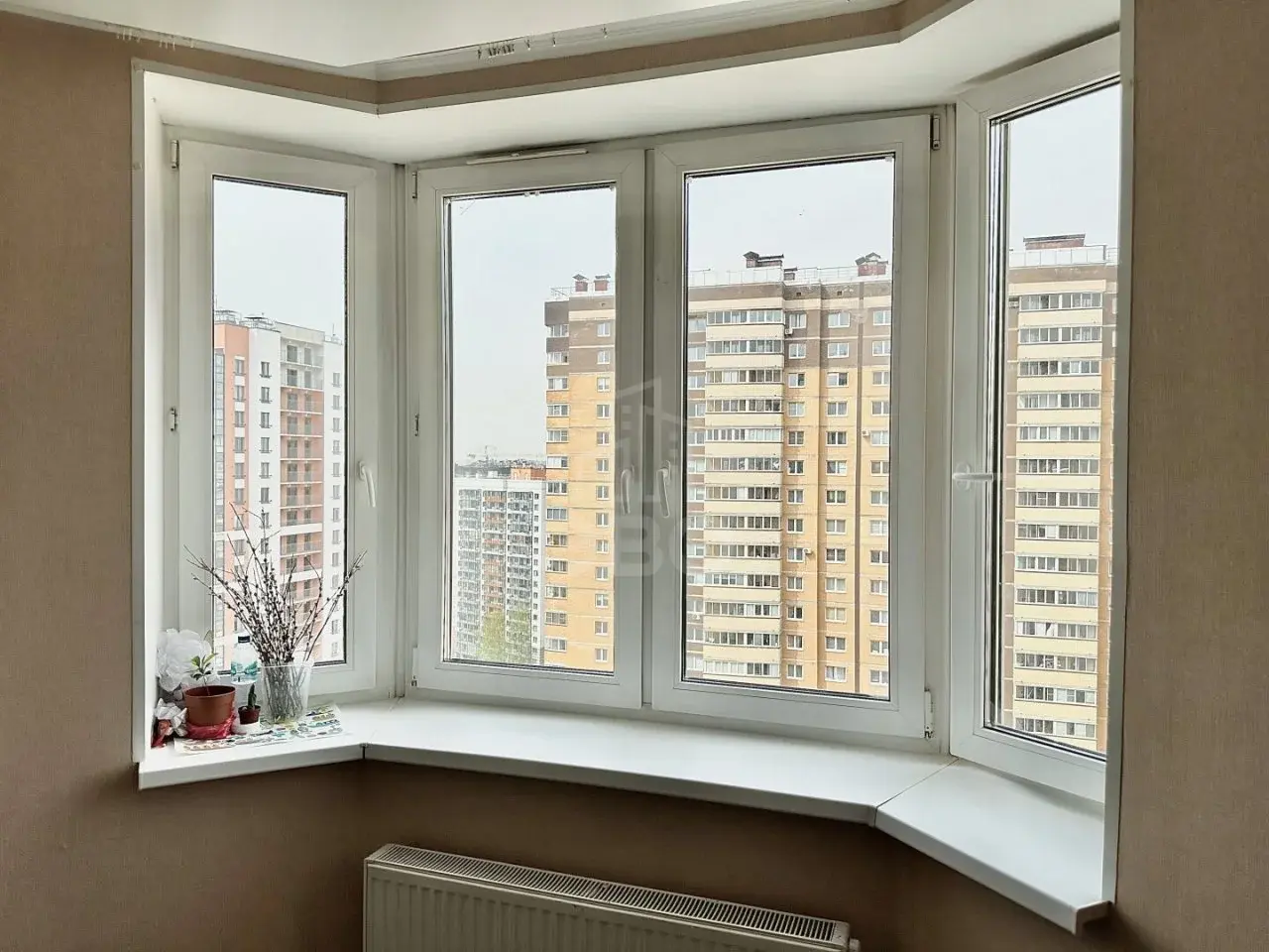 двухкомнатная квартира в Санкт-Петербурге по адресу: Кушелевская дорога., 5, к 3