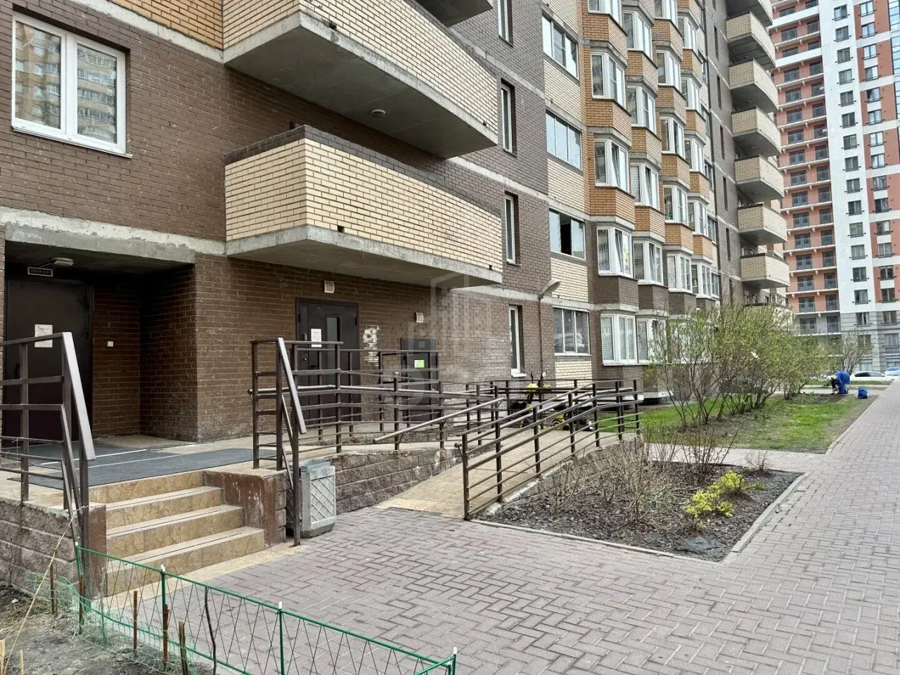 двухкомнатная квартира в Санкт-Петербурге по адресу: Кушелевская дорога., 5, к 3