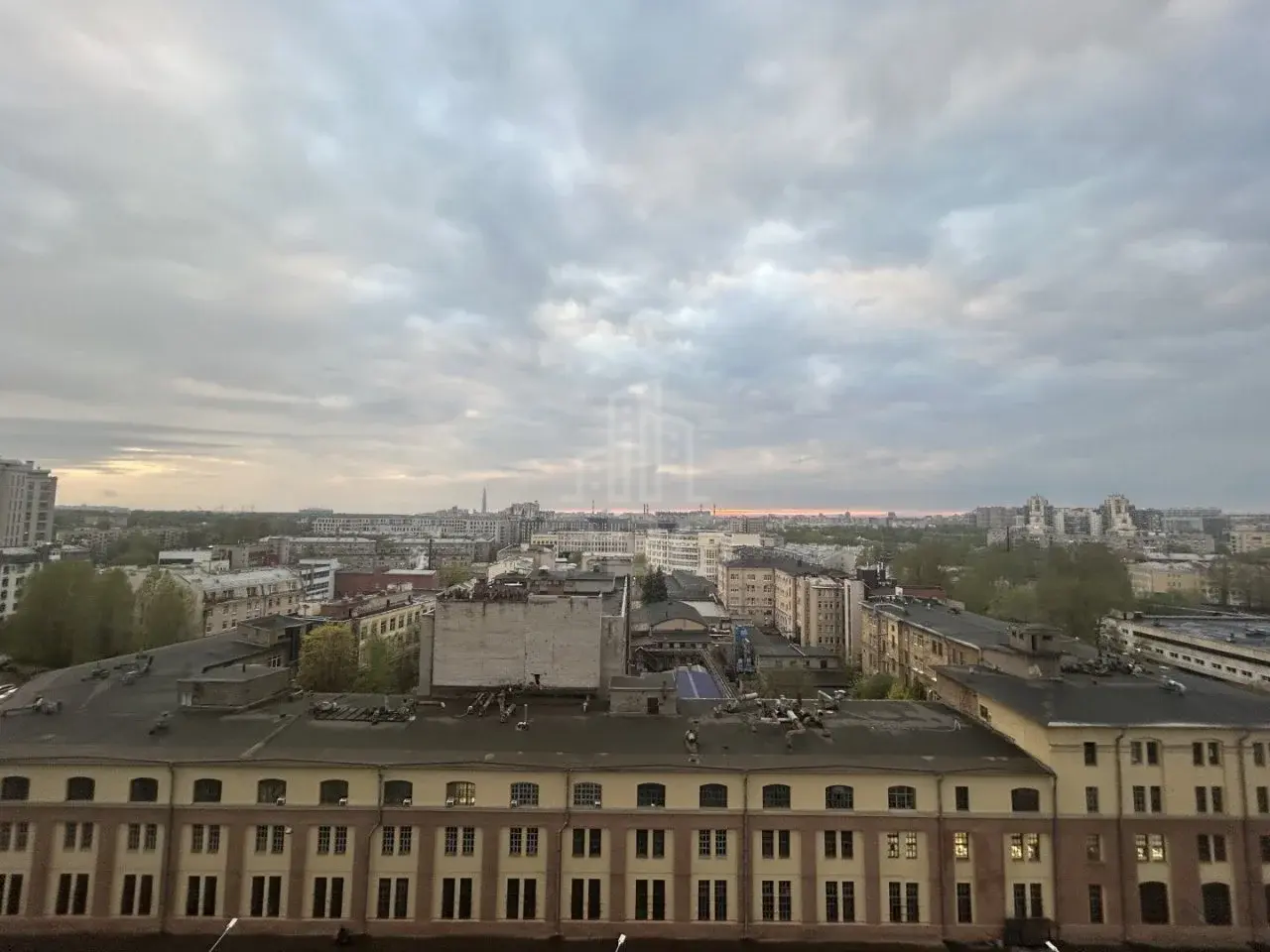 двухкомнатная квартира в Санкт-Петербурге по адресу: Белоостровская ул., 12