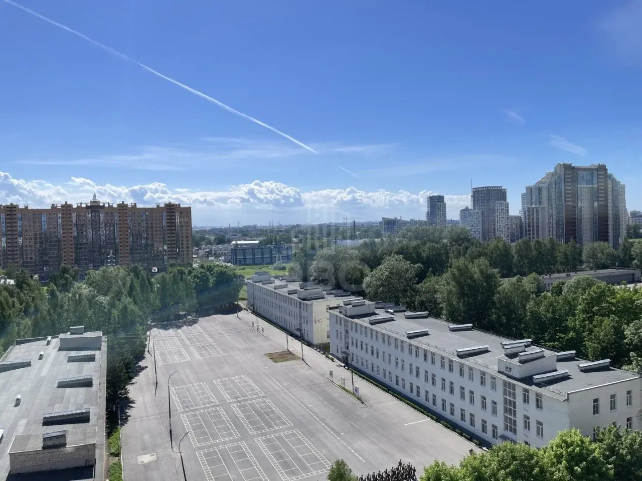 трехкомнатная квартира в Санкт-Петербурге по адресу: Богословская ул., 4, к 1, строение 1