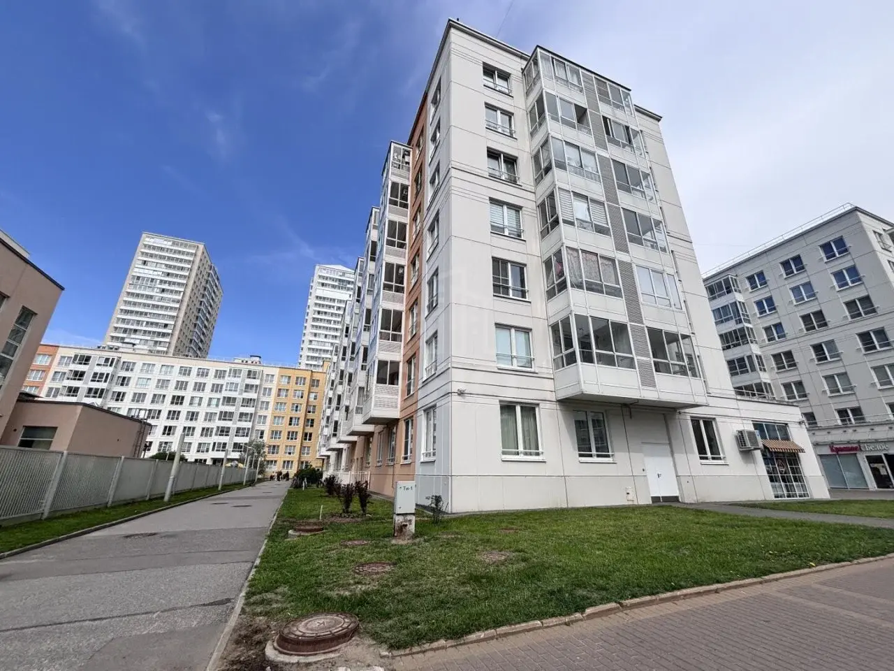 однокомнатная квартира в Санкт-Петербурге по адресу: Суздальское ш., 24, к 3