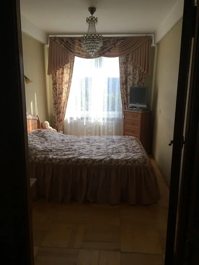 трехкомнатная квартира в Санкт-Петербурге по адресу: Академика Байкова ул., 11, к.3