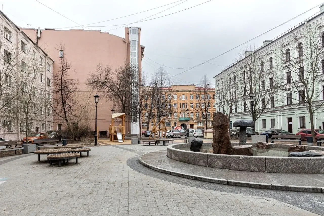 двухкомнатная квартира в Санкт-Петербурге по адресу: Невский проспект, 148