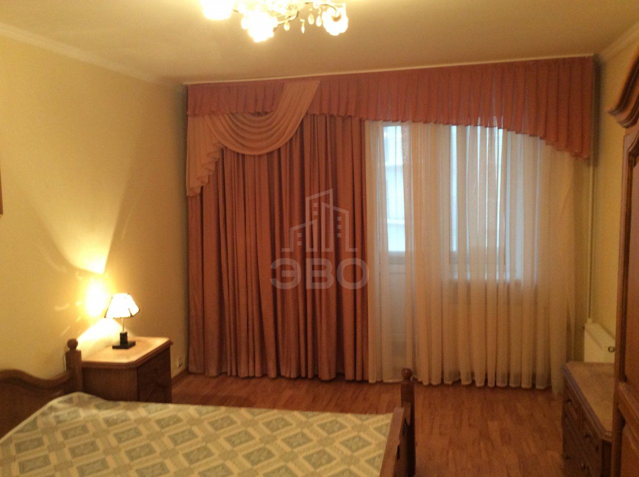 трехкомнатная квартира в Санкт-Петербурге по адресу: Кораблестроителей ул., 12, к.1