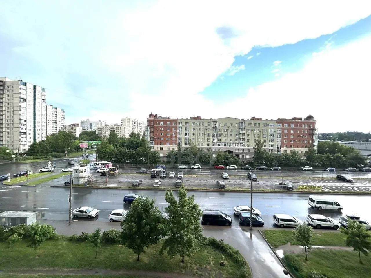 двухкомнатная квартира в Санкт-Петербурге по адресу: Композиторов ул., 12