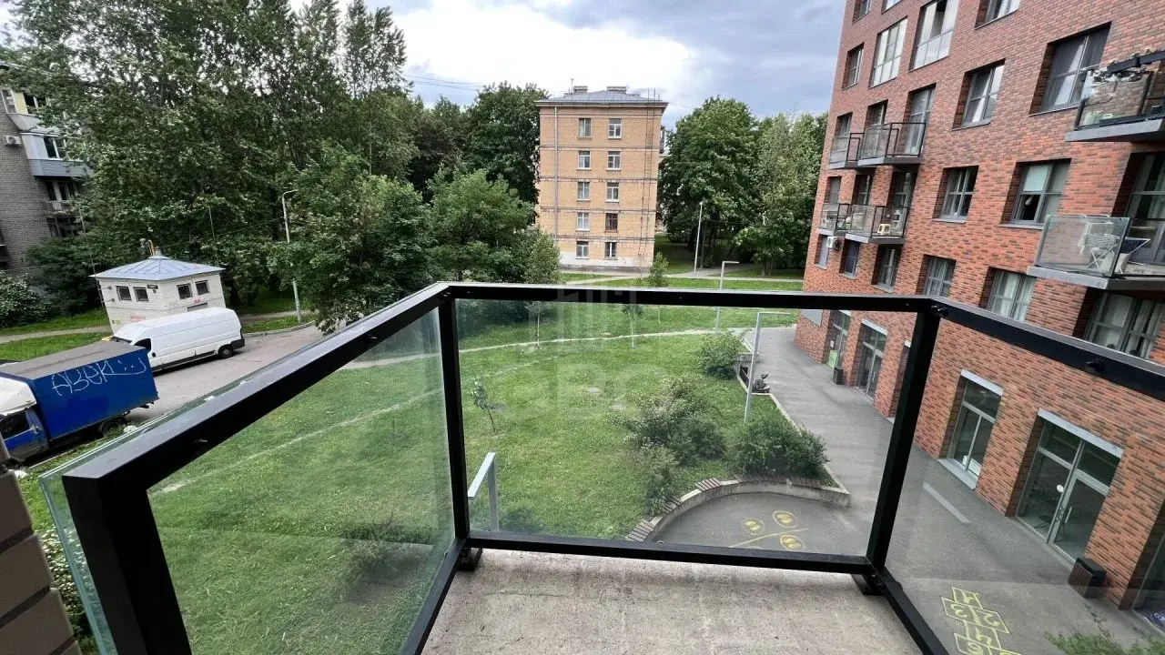 студия в Санкт-Петербурге по адресу: Октябрьская наб., 98, к 3