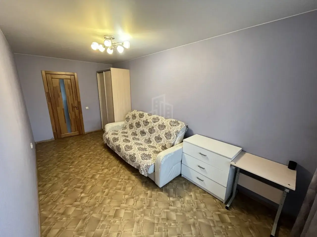 трехкомнатная квартира в Санкт-Петербурге по адресу: Кузнецовская ул., 10