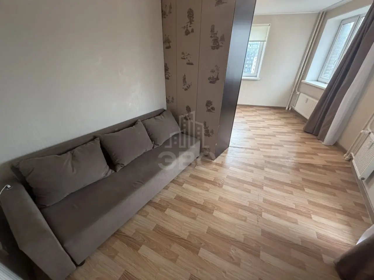 однокомнатная квартира в Санкт-Петербурге по адресу: Фёдора Абрамова ул., 21, к 3