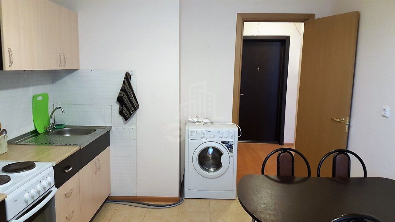 однокомнатная квартира в Санкт-Петербурге по адресу: Авиаторов Балтики пр-кт., 7