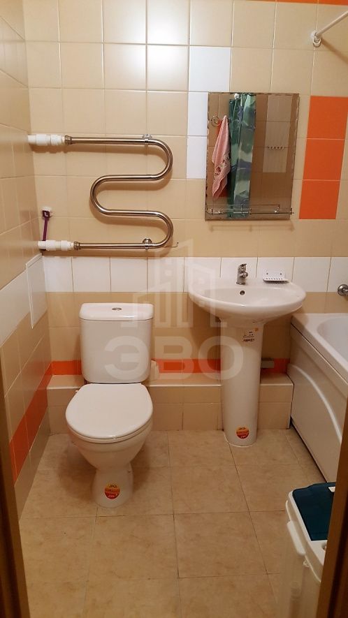 однокомнатная квартира в Санкт-Петербурге по адресу: Авиаторов Балтики пр-кт., 7