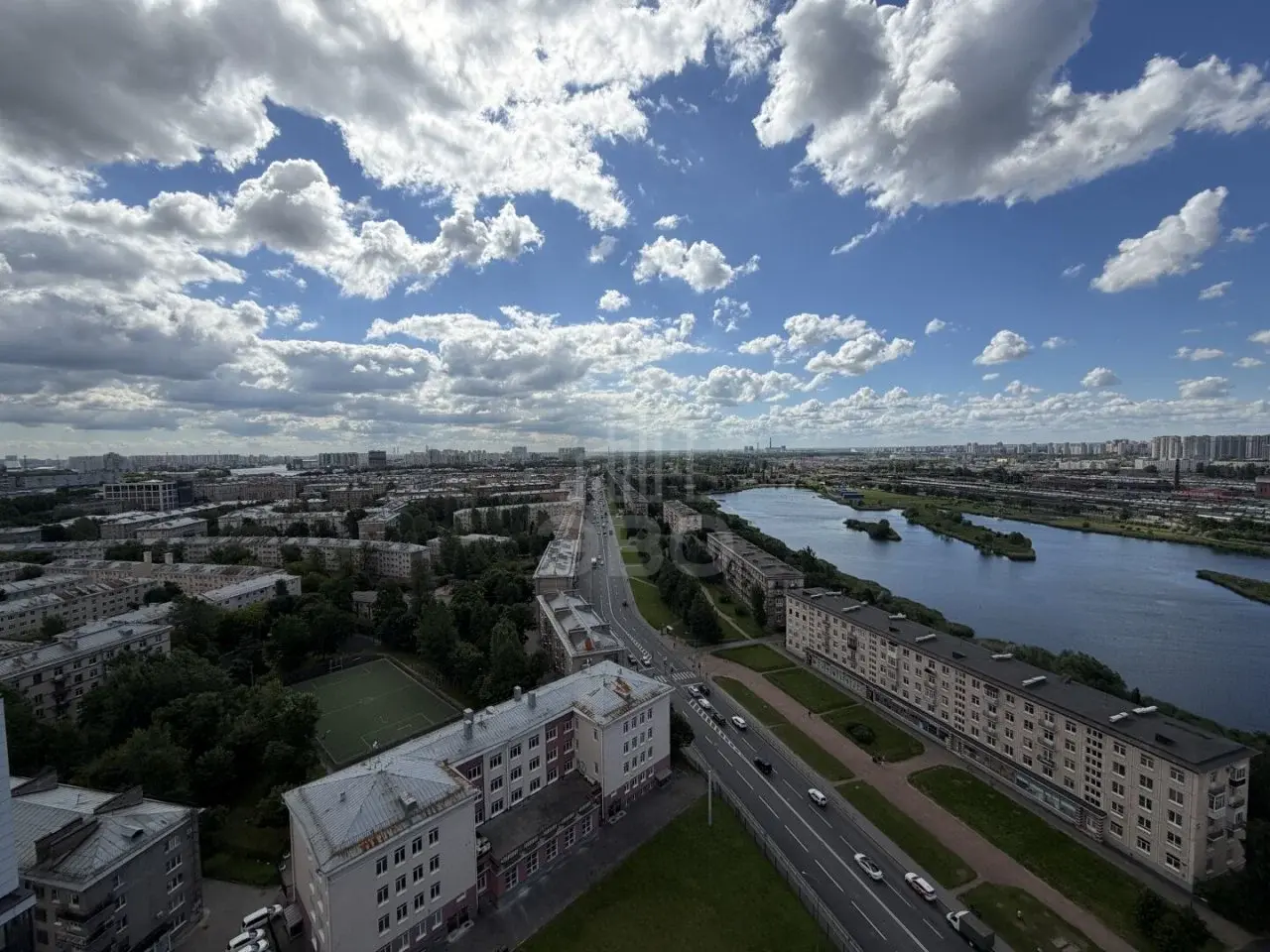 однокомнатная квартира в Санкт-Петербурге по адресу: Фарфоровская ул., 9, строение 1