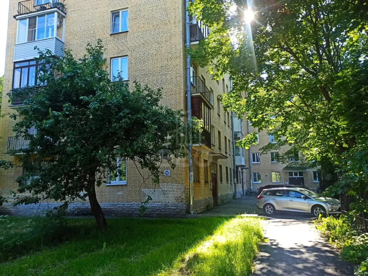 однокомнатная квартира в Санкт-Петербурге по адресу: Ленсовета ул., 27