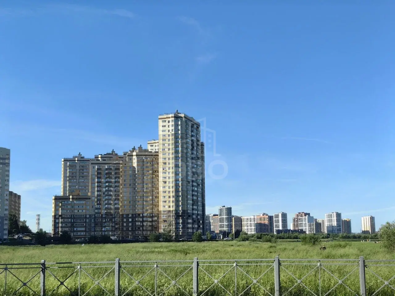 двухкомнатная квартира в Ленинградской области по адресу: Школьная ул., 11, к 1