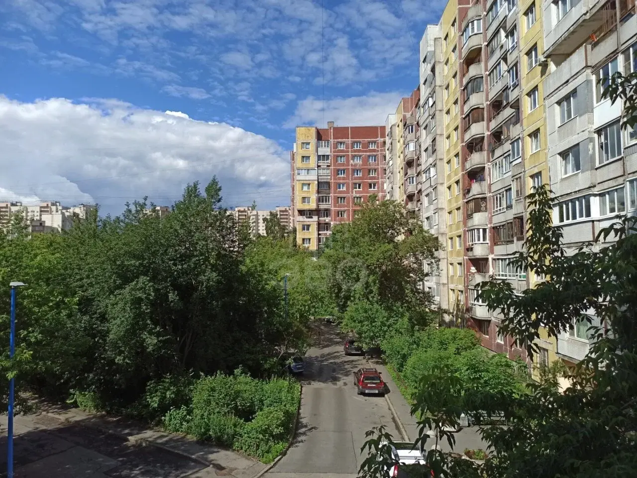 двухкомнатная квартира в Санкт-Петербурге по адресу: Пулковское ш., 9, к 1