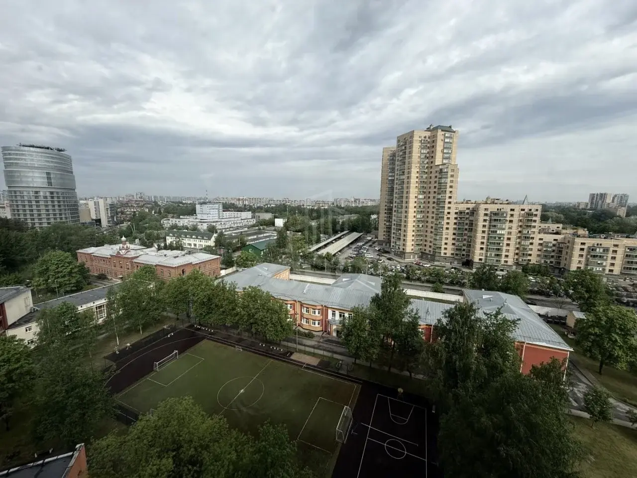 однокомнатная квартира в Санкт-Петербурге по адресу: Фермское ш., 22, к 3