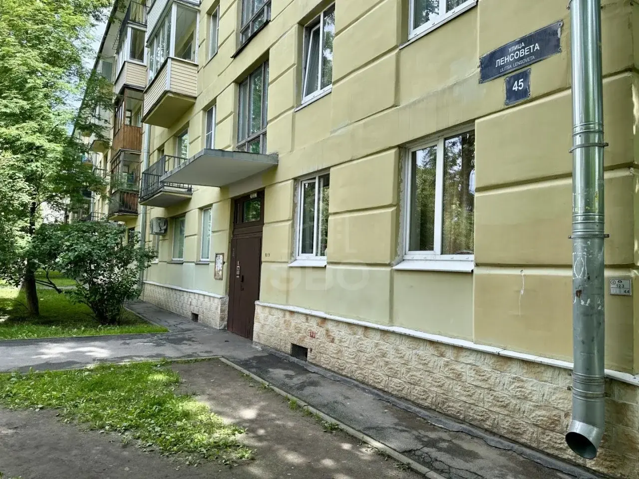 двухкомнатная квартира в Санкт-Петербурге по адресу: Ленсовета ул., 45