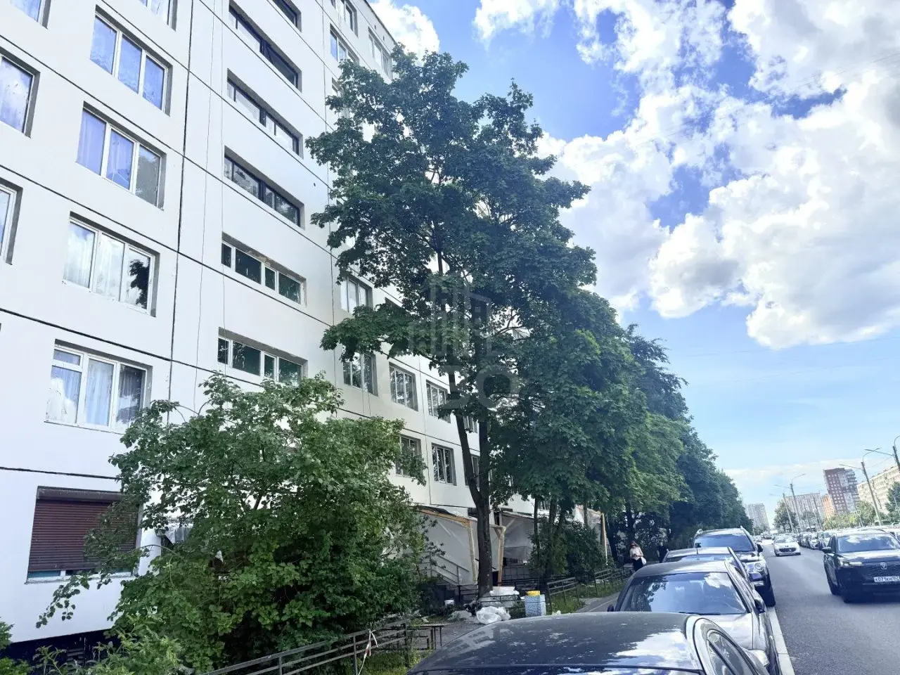 двухкомнатная квартира в Санкт-Петербурге по адресу: Дыбенко ул., 27, к 1